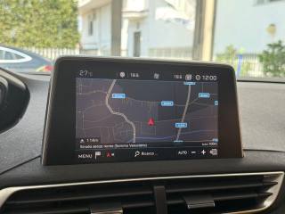 PEUGEOT 3008 usata, con Luci diurne LED