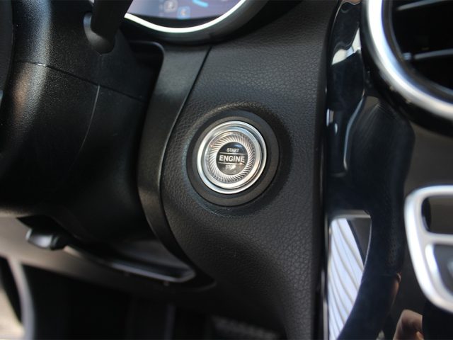 MERCEDES-BENZ GLC 220 usata, con Sensori di parcheggio posteriori