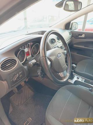 FORD Focus usata, con Specchietti laterali elettrici