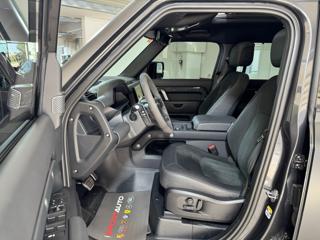 LAND ROVER Defender usata, con Boardcomputer