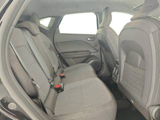 RENAULT Captur usata, con Bracciolo