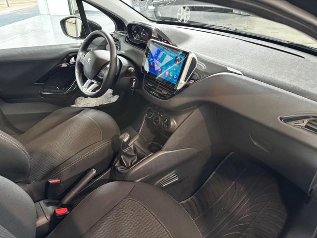 PEUGEOT 208 usata, con Sistema di navigazione