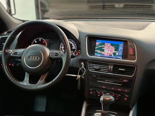 AUDI Q5 usata, con Lettore CD