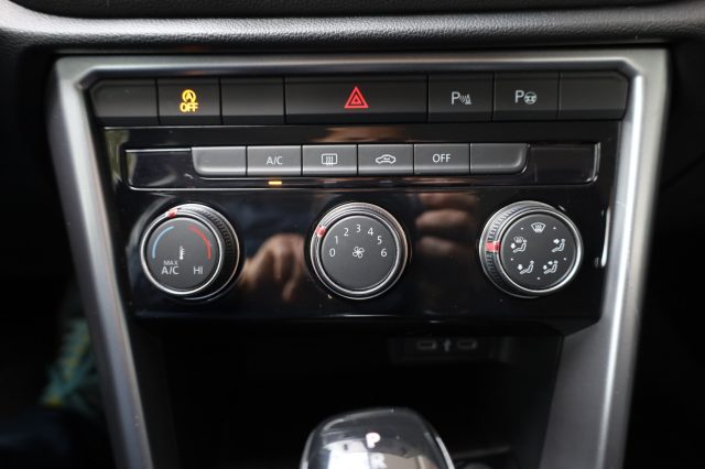 VOLKSWAGEN T-Roc usata, con Fari al laser