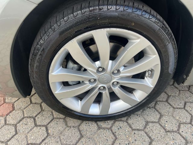 KIA Carens usata, con Vetri oscurati