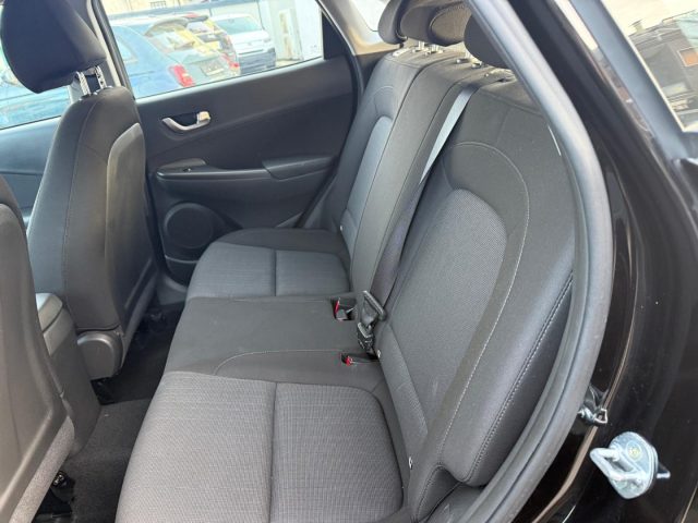 HYUNDAI Kona usata, con Telecamera per parcheggio assistito