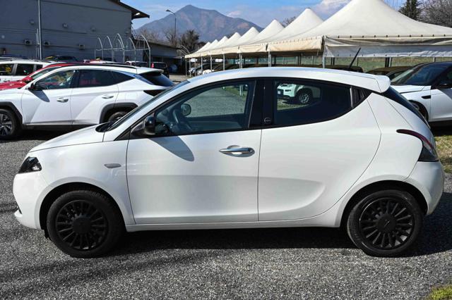 LANCIA Ypsilon usata, con Controllo trazione