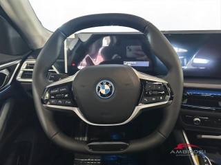 BMW i4 usata 12