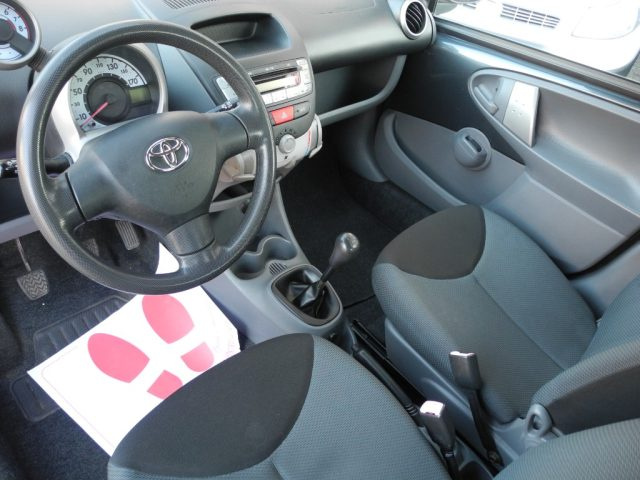 TOYOTA Aygo usata, con Servosterzo