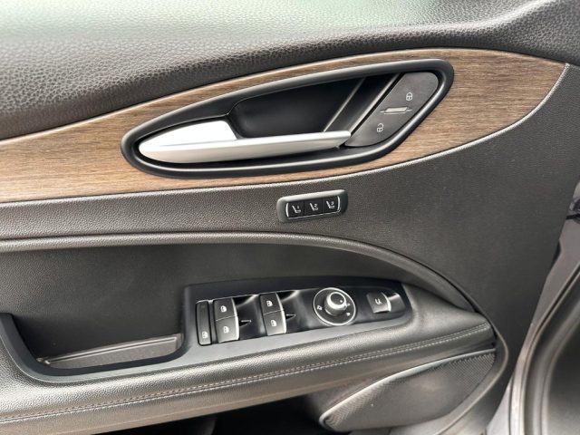 ALFA ROMEO Stelvio usata, con Controllo trazione