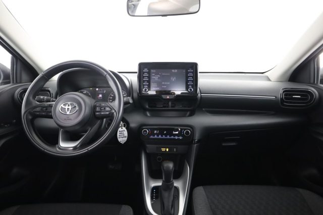 TOYOTA Yaris usata 4