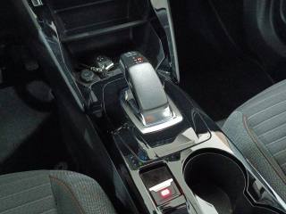 PEUGEOT 2008 usata, con Climatizzatore