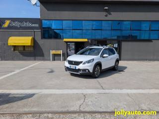 PEUGEOT 2008 1.2 PureTech 82 S&S Allure