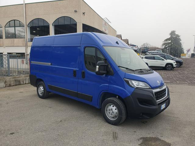 PEUGEOT Boxer usata, con Boardcomputer