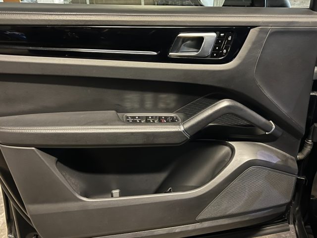PORSCHE Cayenne usata, con Chiusura centralizzata