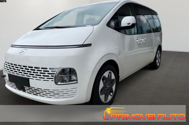 HYUNDAI Staria usata, con Cerchi in lega