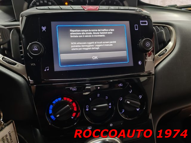 LANCIA Ypsilon usata, con USB