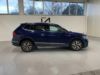 VOLKSWAGEN Tiguan Allspace usata, con Cerchi in lega