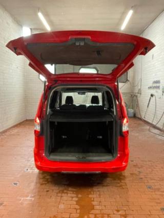FORD Tourneo Courier usata, con Immobilizzatore elettronico