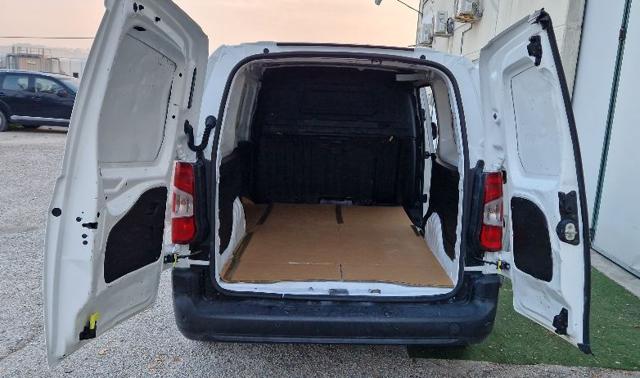 PEUGEOT Partner usata, con Alzacristalli elettrici