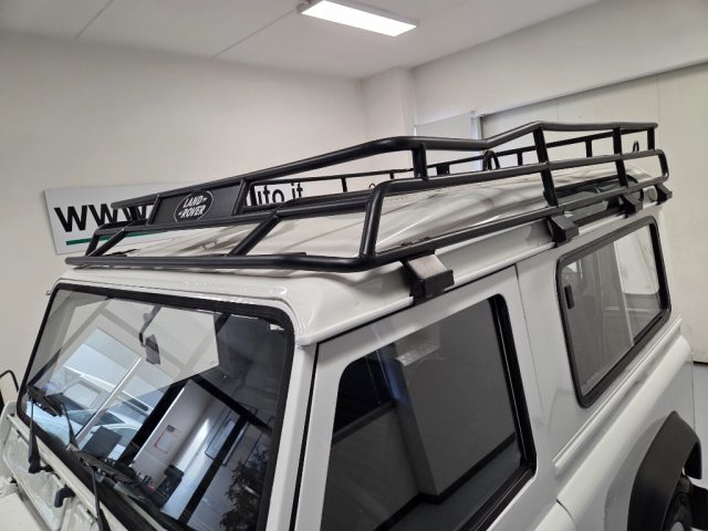 LAND ROVER Defender usata 14