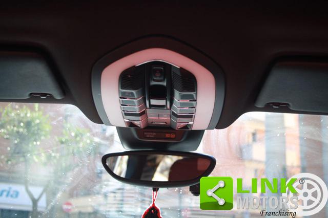 PORSCHE Macan usata, con Airbag testa