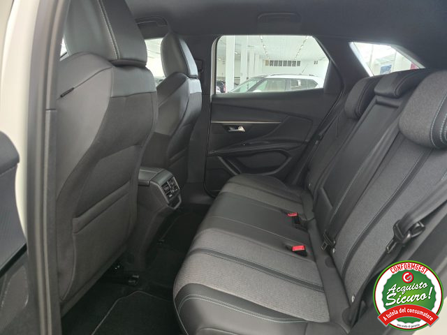 PEUGEOT 3008 usata, con Luci diurne LED