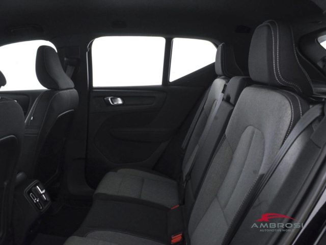 VOLVO XC40 usata 9