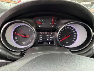 OPEL Astra usata, con Fari LED