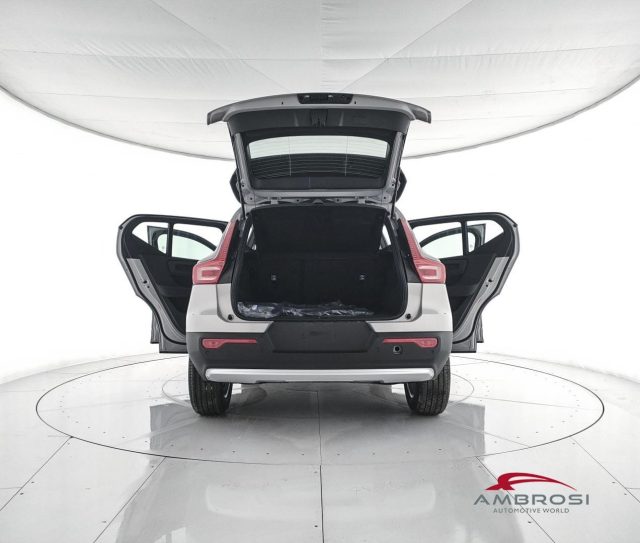 VOLVO XC40 usata 6