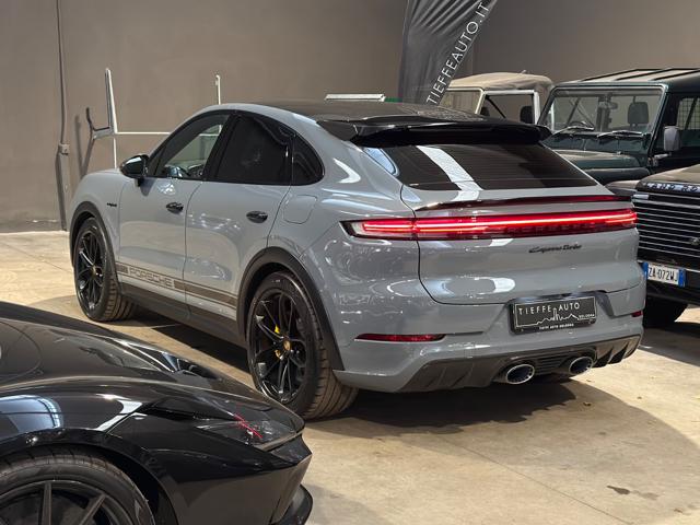 PORSCHE Cayenne usata, con Autoradio