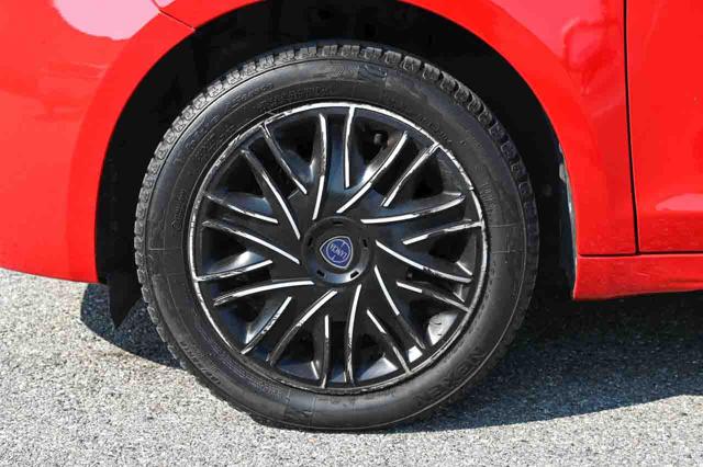 LANCIA Ypsilon usata, con Controllo trazione
