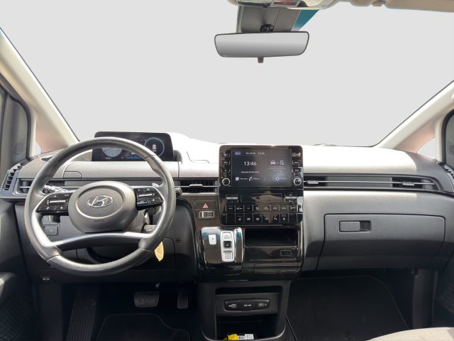 HYUNDAI Staria usata 12