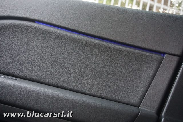 RENAULT Captur usata, con Telecamera per parcheggio assistito