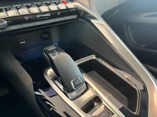 PEUGEOT 5008 usata, con Chiusura centralizzata
