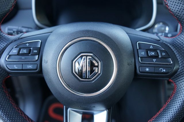 MG ZS usata, con Sensore di luce