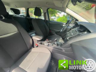 FORD Focus usata, con Park Distance Control