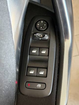 PEUGEOT 2008 usata 20