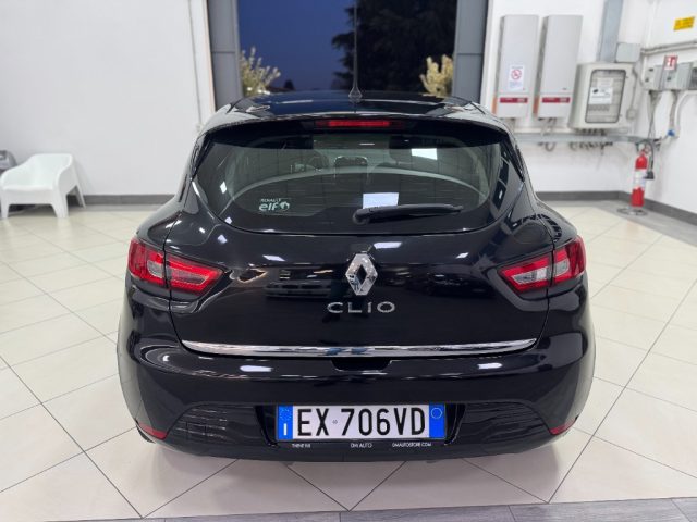 RENAULT Clio usata, con Autoradio