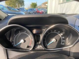 FORD B-Max usata, con Specchietti laterali elettrici