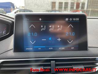 PEUGEOT 3008 usata, con Sistema di navigazione