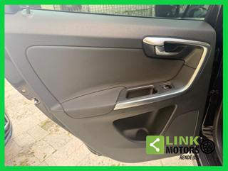 VOLVO XC60 usata, con Volante multifunzione