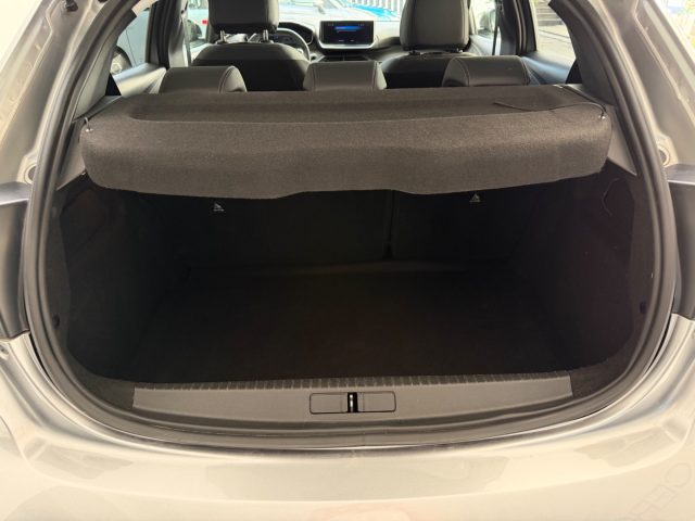 PEUGEOT 208 usata, con Touch screen