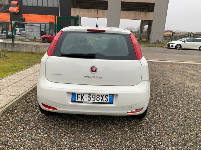 FIAT Punto usata, con Autoradio