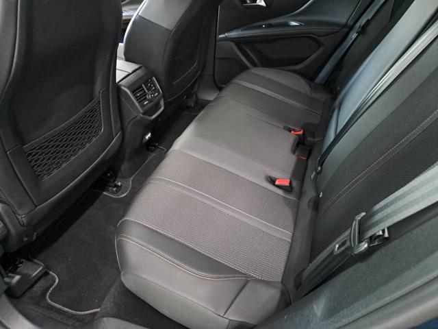 PEUGEOT 3008 usata, con Boardcomputer