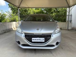 PEUGEOT 208 usata, con Airbag