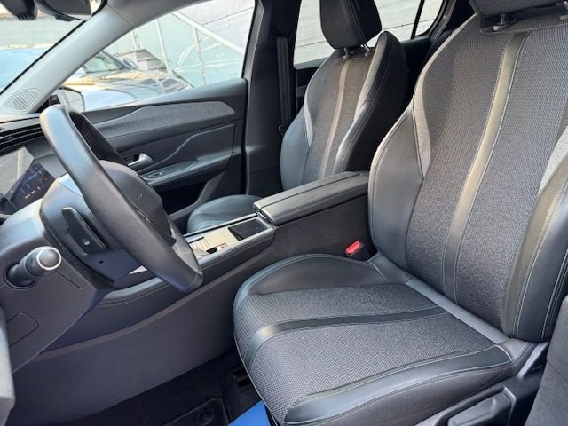 PEUGEOT 308 usata, con Boardcomputer