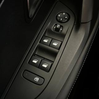 PEUGEOT 2008 usata, con Chiusura centralizzata telecomandata