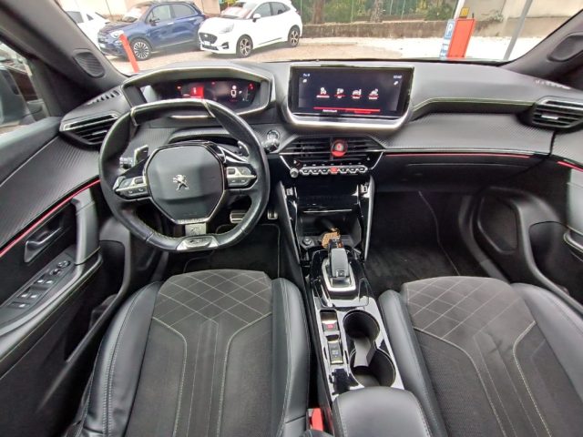 PEUGEOT 2008 usata, con Controllo automatico clima