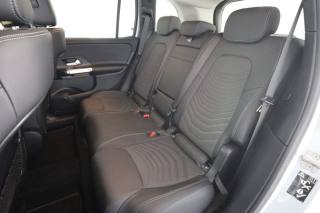 MERCEDES-BENZ GLB 200 usata 2